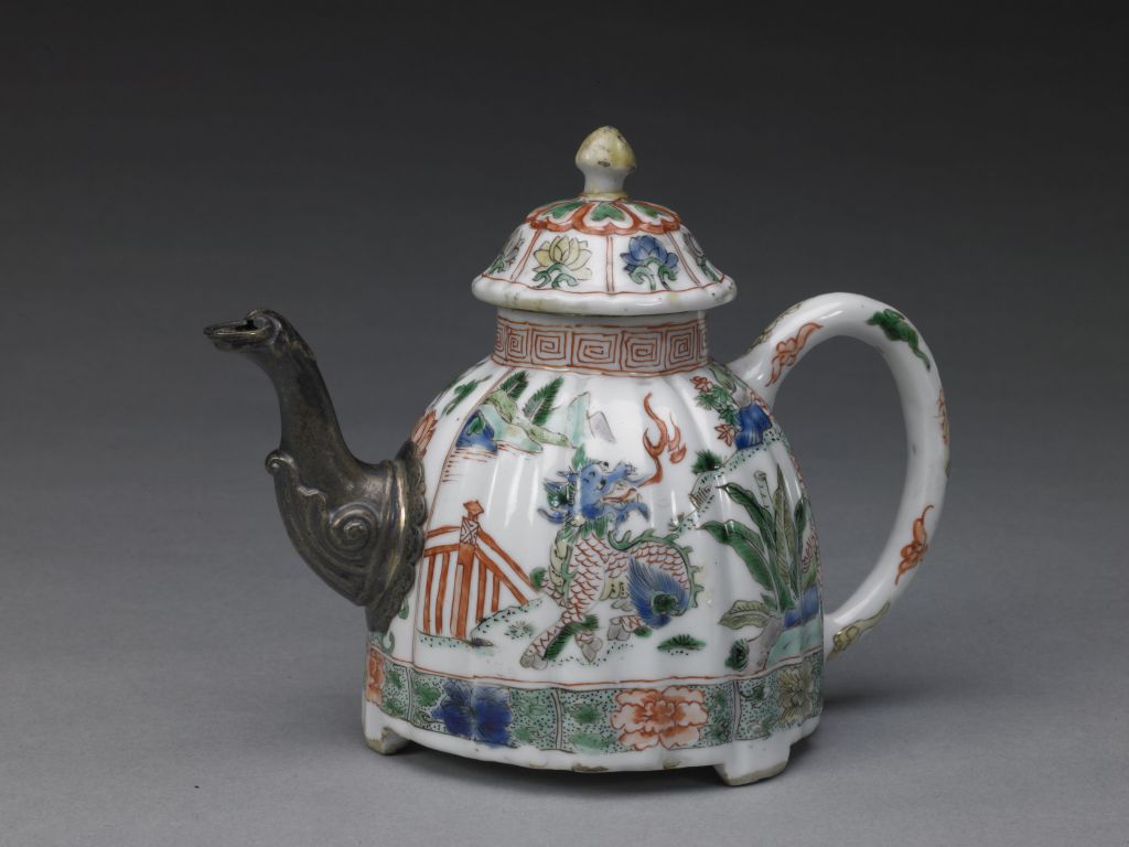 图片[1]-Five-colored auspicious animal pattern melon ridge holding pot-China Archive